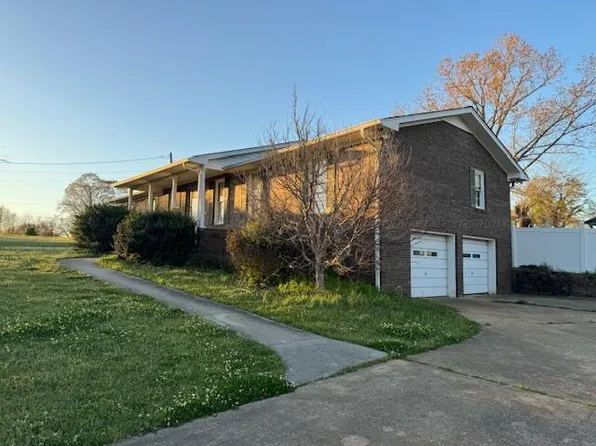 145 6th Ave NE, Carbon Hill, AL 35549