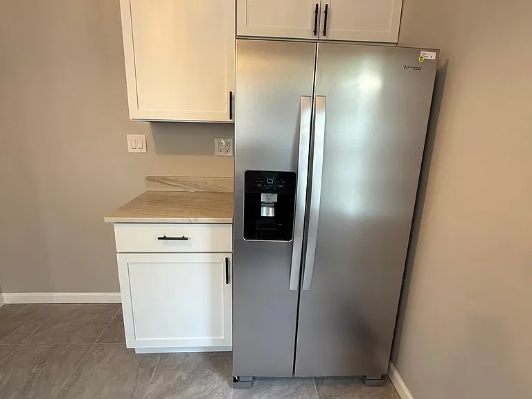 6524 Rainbow Ln — Photo 4