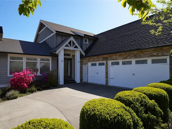 2287 Nicklaus Dr, Langford, BC V9B 0L2