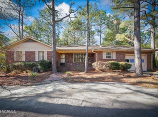 115 Lost Tree Rd, Pinehurst, NC 28374