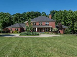 3710 E Commodore Trl, Bloomington, IN 47408