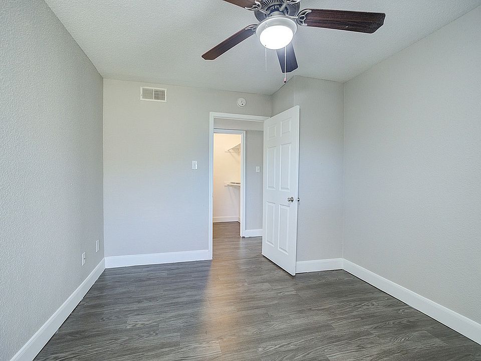 Ashford Cove at Briar Forest Interior