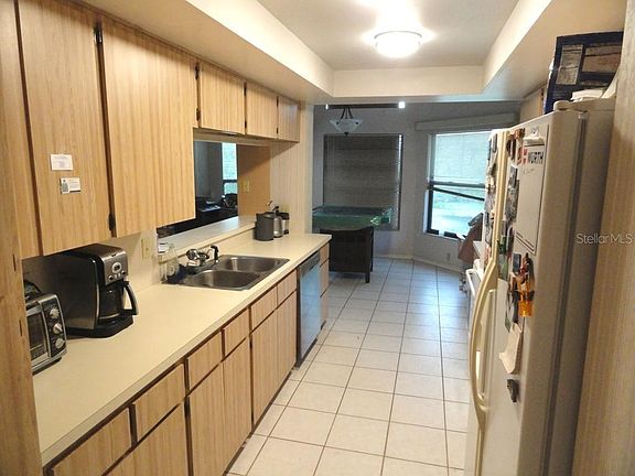 4th image of 57 Crane Dr
