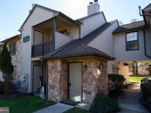 374 Redbud Ct #374, Warrington, PA 18976