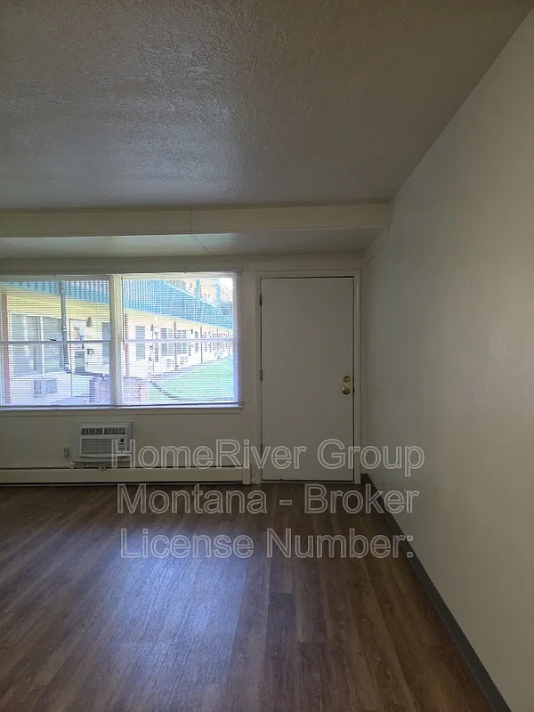 1 bed, 1.0 bath, $925 — Photo 4