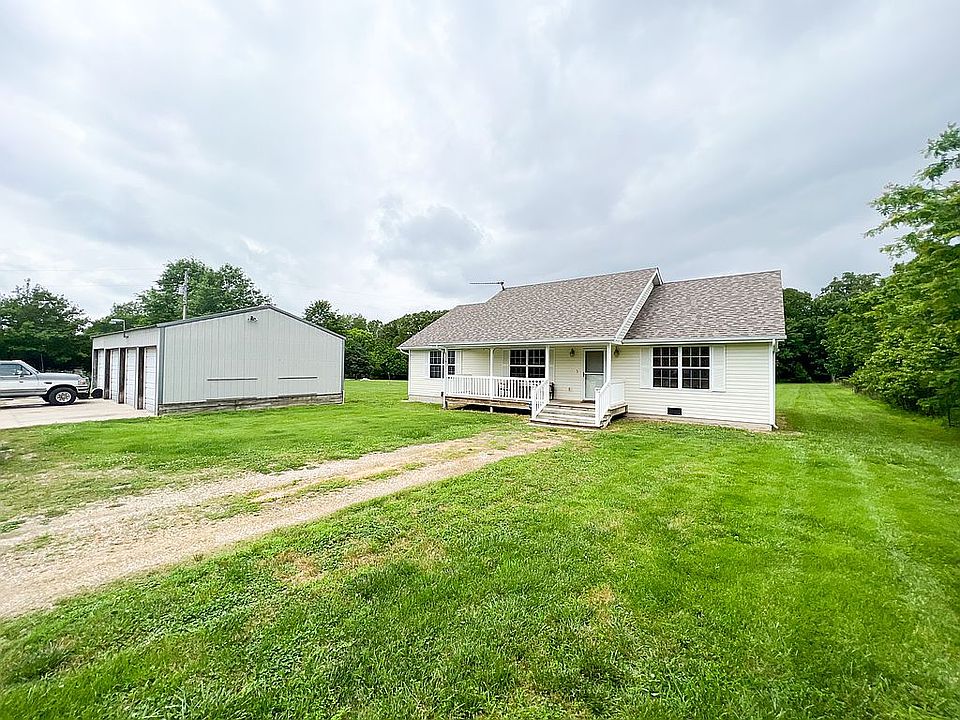 1st image of 366 Caddo Ln