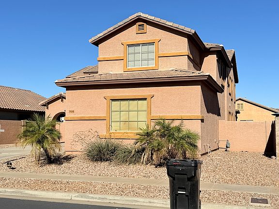 3rd image of 14544 W Sierra St