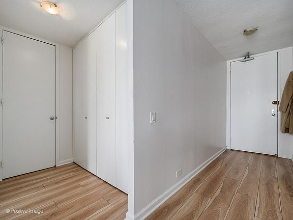 4th image of 405 N Wabash Ave Unit 2901