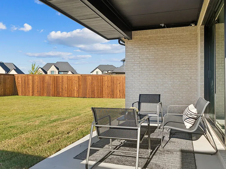 1117 Bradford St — Photo 34