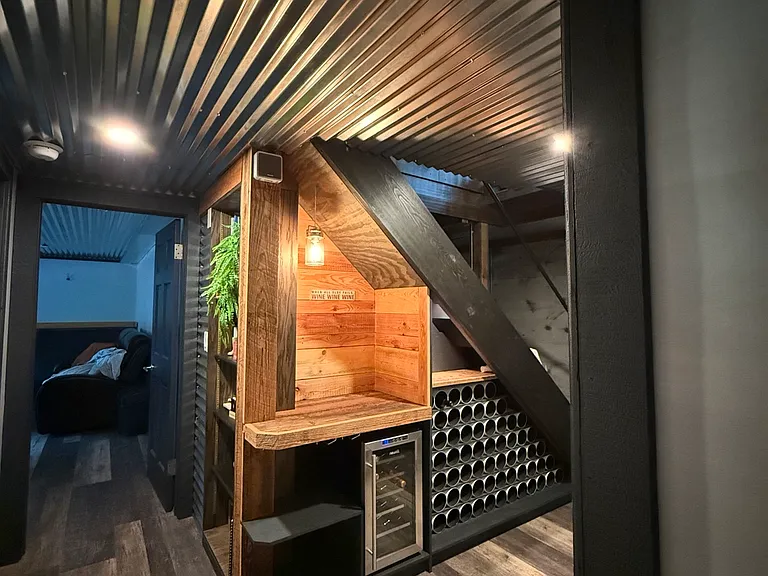 41 Middle Rd — Photo 14