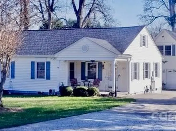 908 Rogosin Blvd, Lowell, NC 28098
