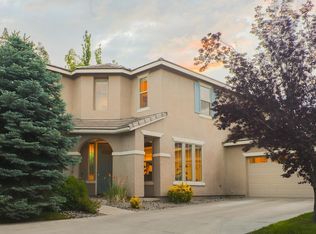 4779 Wood Thrush Ln, Sparks, NV 89436