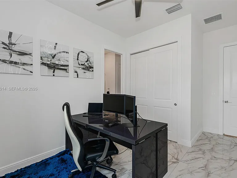 12835 Bayside Ct — Photo 20