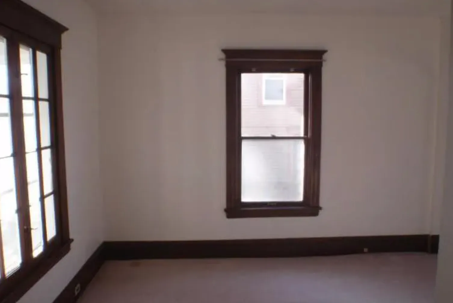 2623 Humboldt Ave N - 0 — Photo 2