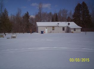 201 Weber Rd, Gladwin, MI 48624