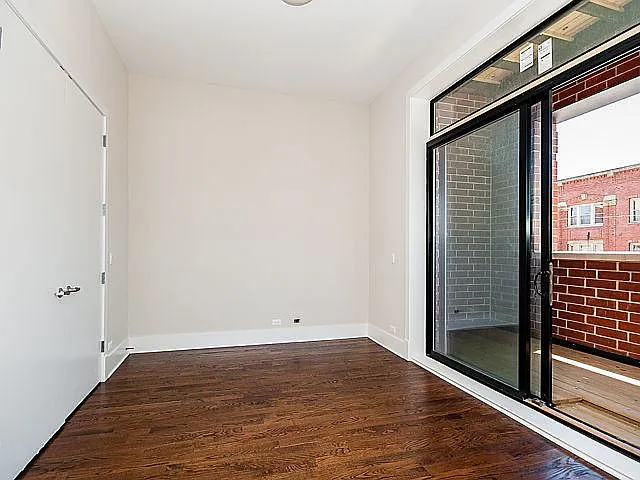 4601 N. Ravenswood Ave. — Photo 17