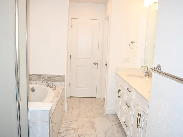 285 Silver Rock Trl — Photo 22