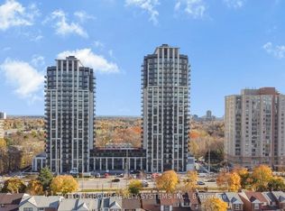 204 Burnhamthorpe Rd E #215, Mississauga, ON L5A 3R8