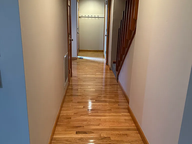 2408 Mill Pond Dr — Photo 3