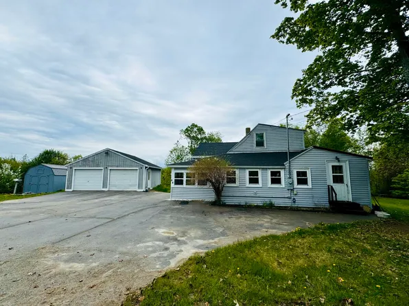 44 Lasselle Road, Burnham, ME 04922