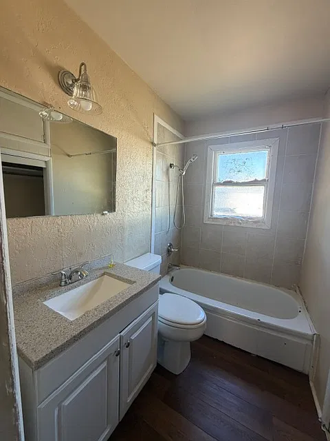 1904 Northwest 20th Street (new) - 1 — Photo 4