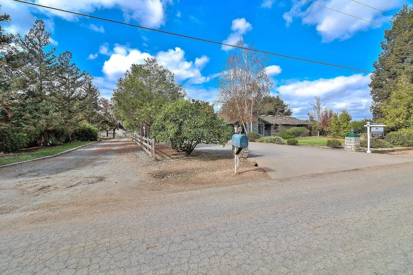 231 Arroyo Seco Dr photo 1