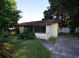 621 Disney Dr, Apopka, FL 32712