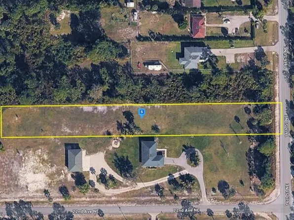 1520 22nd Ave NE, Naples, FL 34120