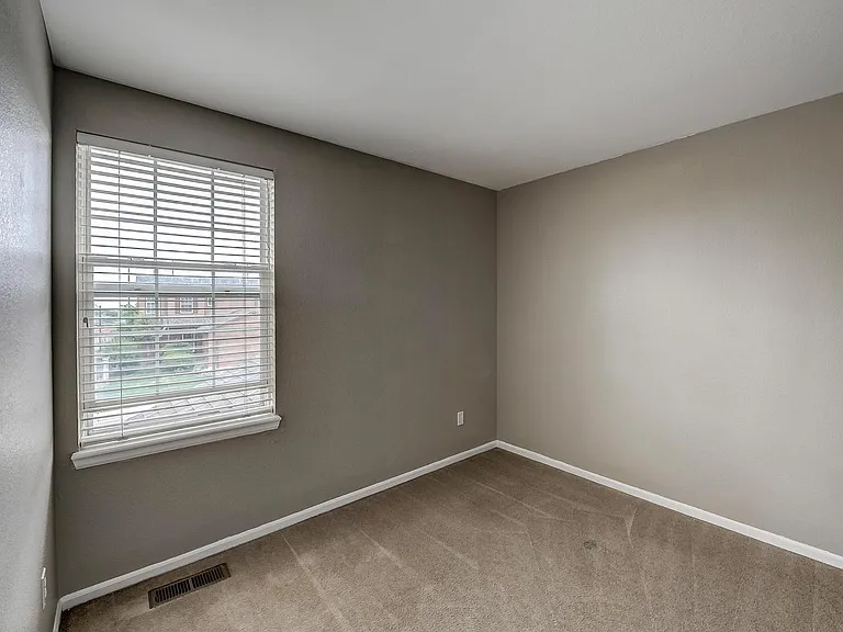 9741 Saybrook St — Photo 18