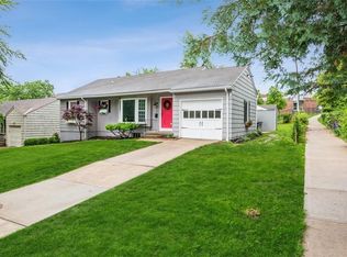 2818 W 72nd Ter, Prairie Village, KS 66208