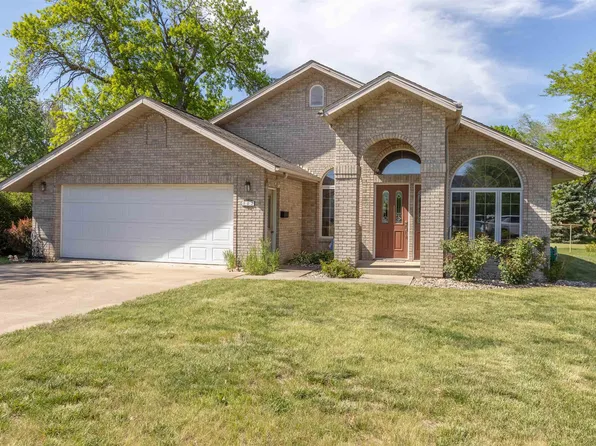 602 Wilkens St, Danbury, IA 51019