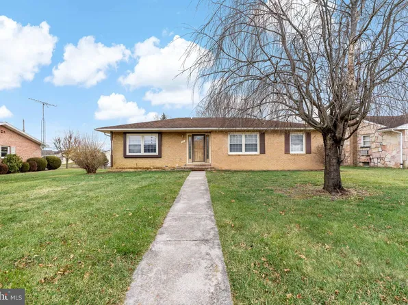 312 Princeton St, Martinsburg, WV 25404