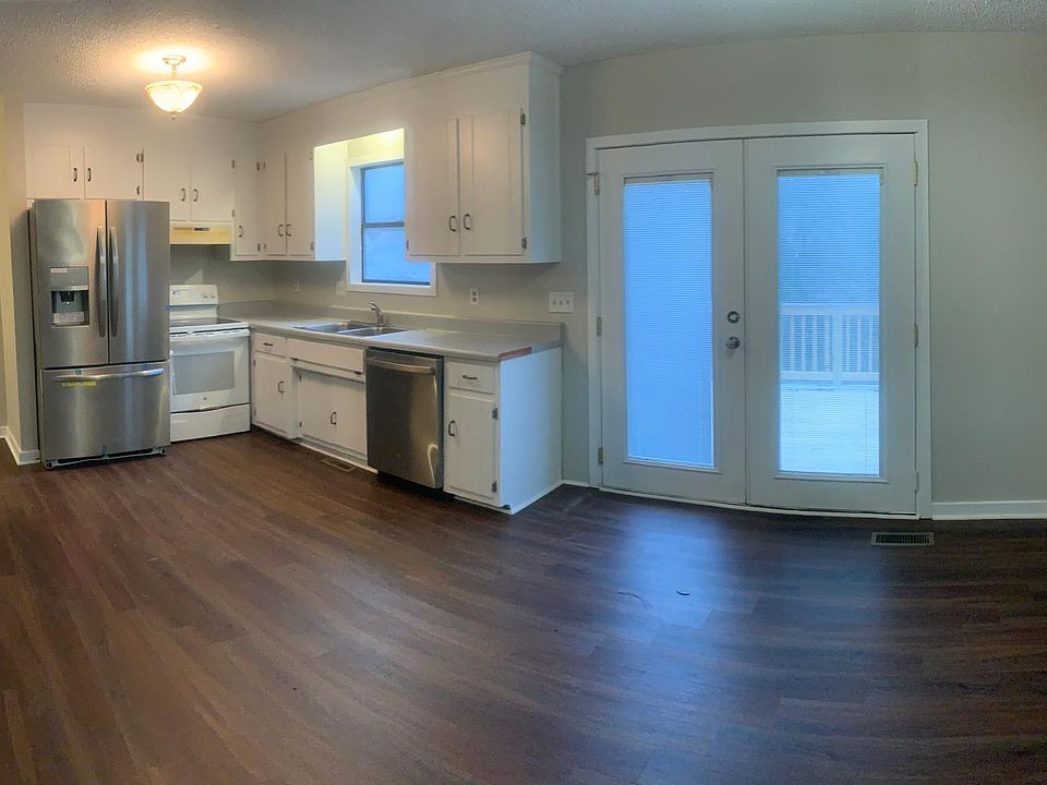 1st image of 13413 Evelyn Dr