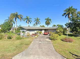 5111 York Ct, Cape Coral, FL 33904