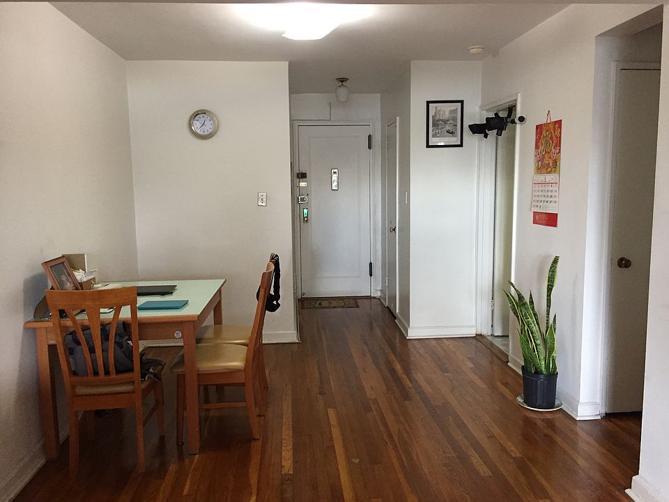 2nd image of 4465 Kissena Blvd #3J