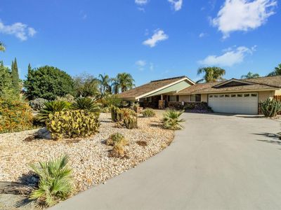 1907 Kings Rd, Hanford, CA, 93230