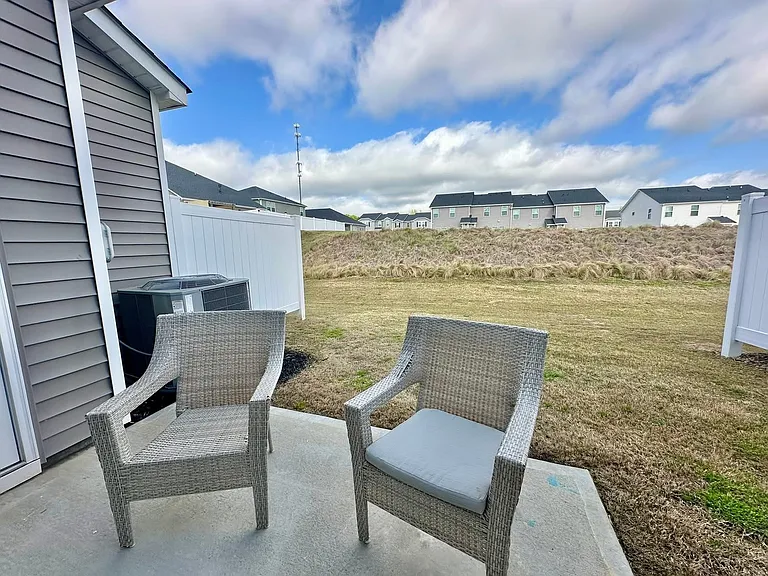 44 Beachley Pl — Photo 19