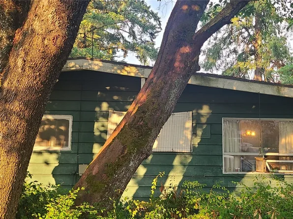 15314 SE Newport Way, Bellevue, WA 98006