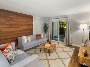 14779 NE 32nd St APT A103, Bellevue, WA 98007