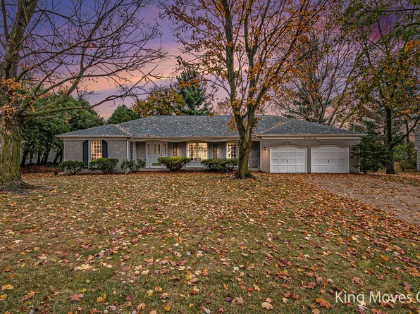 460 Arrowhead Ave SE, Grand Rapids, MI 49546