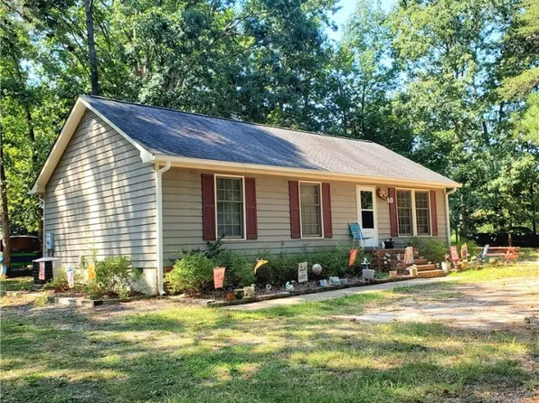 123 Patrick Henry Dr, Ruther Glen, VA 22546
