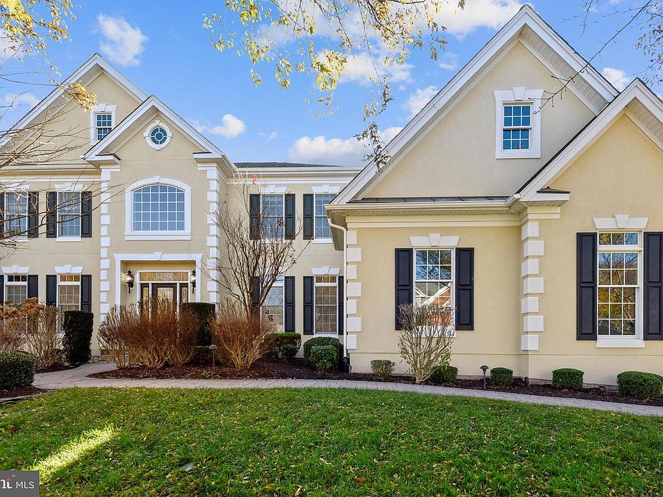 1st image of 5395 Fishers Hill Way