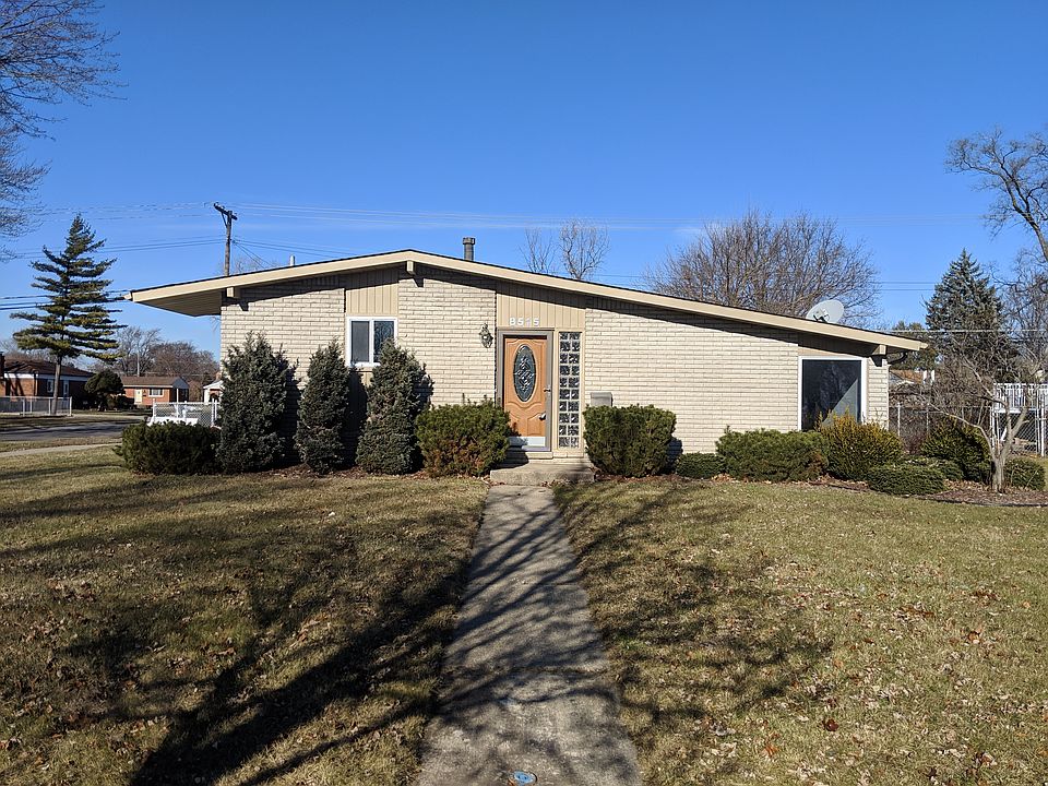 1st image of 8515 Alwardt Dr