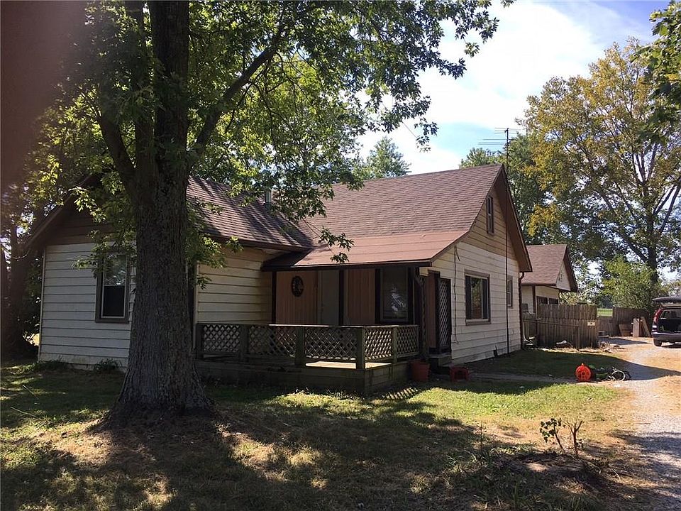 1st image of 10492 S County Road 0