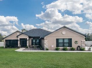 27836 Austin Woods Dr, Dade City, FL 33525