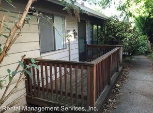 5821-5827 NE Davis #5821, Portland, OR 97213