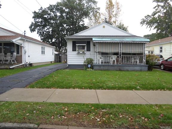 2nd image of 703 79th St