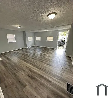 2 bed, 933 sqft, $1,200 — Photo 1
