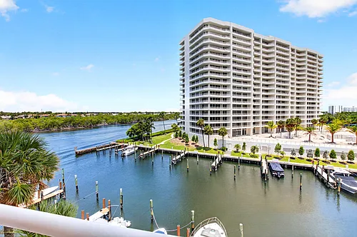 4101 N Ocean Blvd #401 Photo 1