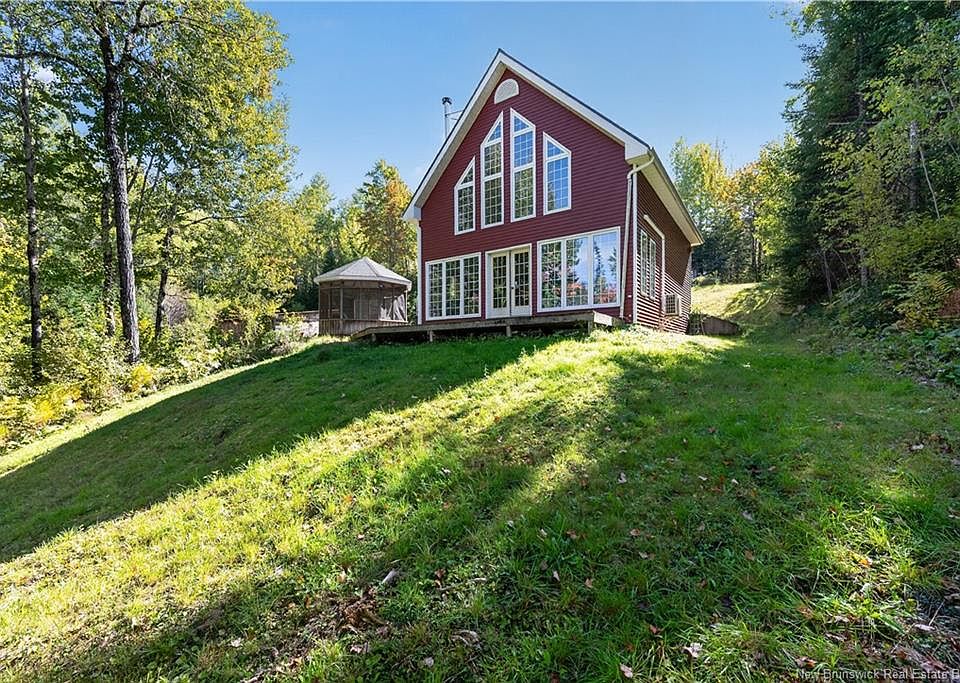 1st image of 5 Brooks Rd